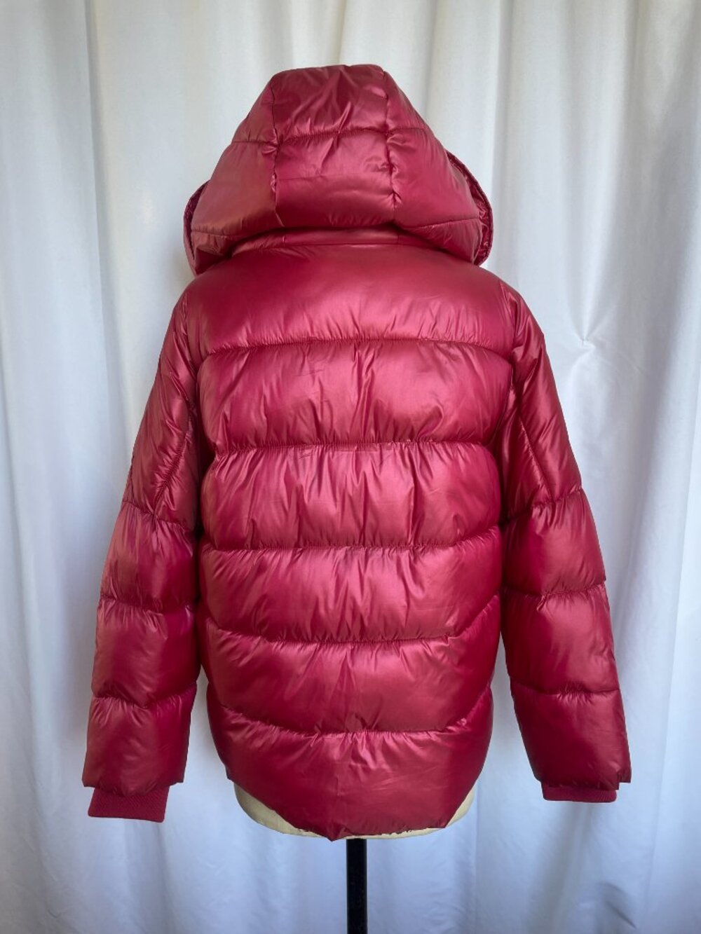 Halogen Cropped Puffer - Picture 2 of 4